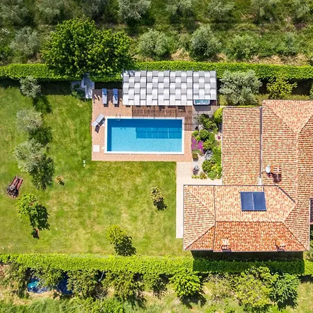 Villa Roza By Briskva